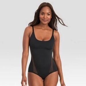 Maidenform Women's Modern Sculpts Bodysuit